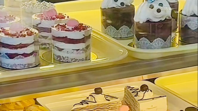 Korean Bakery And Eatery