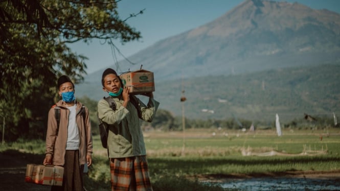 Masuk pesantren