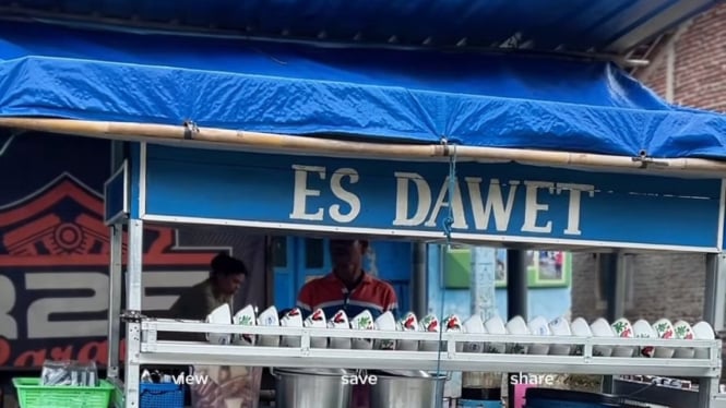 Es Dawet Legendaris Porsi Bar-Bar di Purbalingga