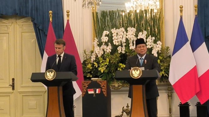 Presiden RI Prabowo Subianto dan Presiden Prancis Emmanuel Macron