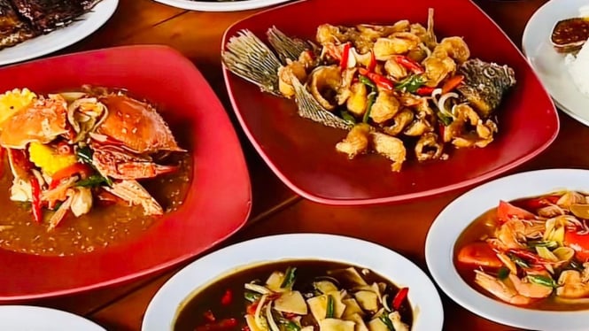 Warung Sat Set Sampang, Ahlinya Masakan Seafood Chinese