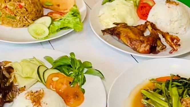 Durian Bar Bar Cafe & Eatery