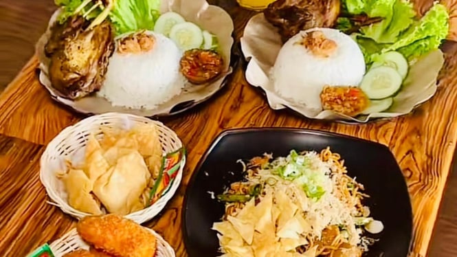 Sensasi Baru Mie Gopang, Bebek & Puyuh Goreng