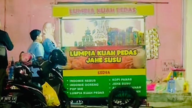 Lumpia Kuah Pedas Purwokerto Legenda Kuliner Pedas