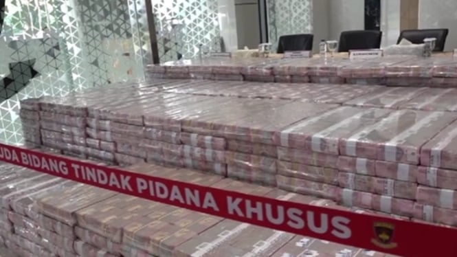 Kejari Semarang terima Rp 410 juta uang kasus korupsi