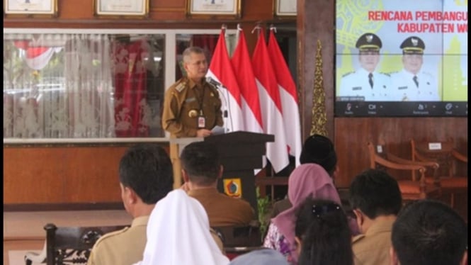 Ilustrasi inflasi dan deflasi ekonomi Wonogiri 2025 Terjadi
