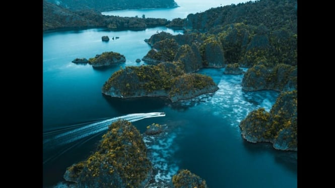 Raja Ampat, surga wisata yang terancam oleh tambang nikel