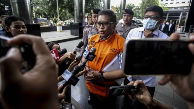 Pemeriksaan Hasto Kristiyanto Sebagai Tersangka Kasus Suap di KPK