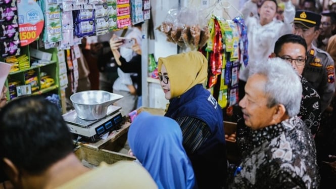 Wakil Bupati pantau harga pokok di Pasar Manis Purwokerto