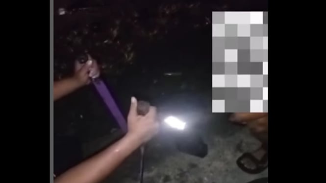 Barang bukti tawuran remaja di Lapangan Bromo