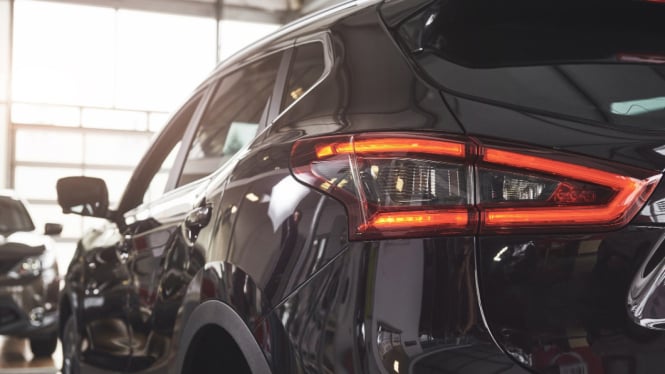 Ilustrasi - Lampu Belakang Mobil