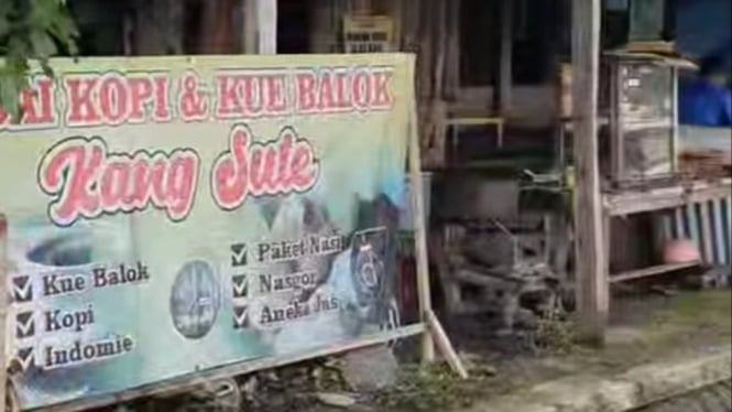 Sarapan enak bonus pemandangan di Stasiun Purwokerto