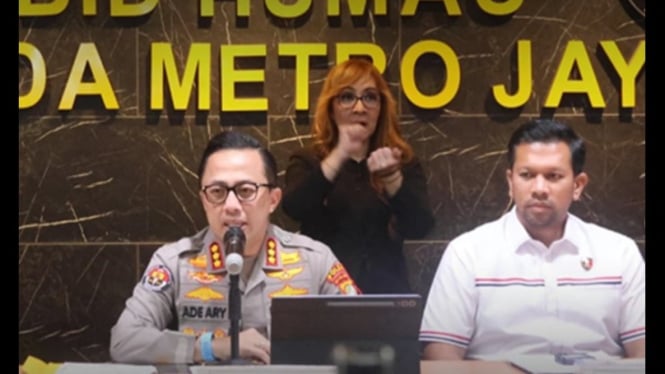 Habib Bahar bin Smith usai membuat laporan ke polisi