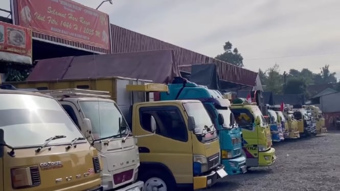 Demo Sopir Truk di Purbalingga