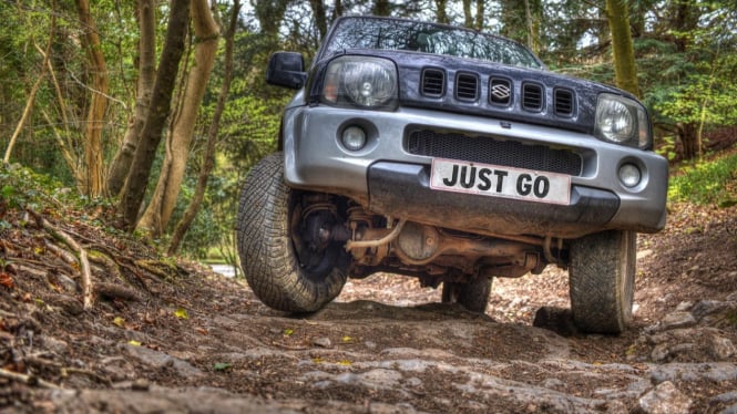 Mobil Offroad versi terjangkau