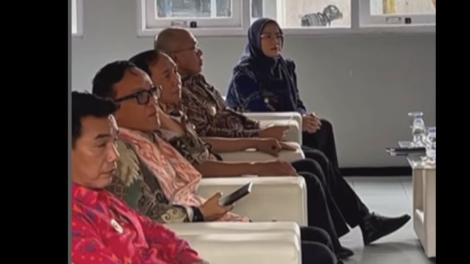 Bupati Banjarnegara Amalia dan Wamenaker resmikan kampus vokasi baru