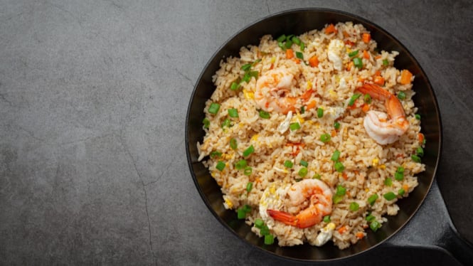 Ilustrasi nasi goreng seafood
