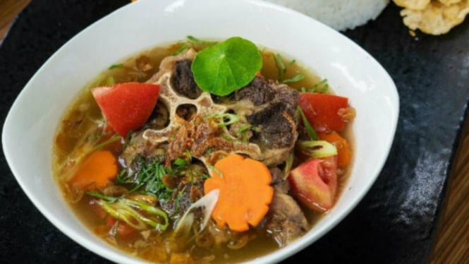 Ilustrasi Sop Buntut