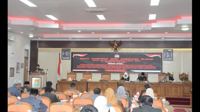 Rapat Paripurna DPRD Cilacap bahas defisit APBD 2025