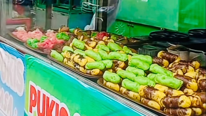 Pukis dan Bikang Purwokerto