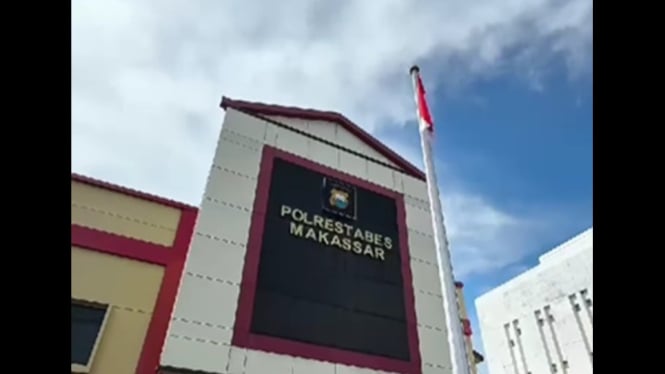 Ibu Muda Makassar Habisi Bayinya Dengan Toples