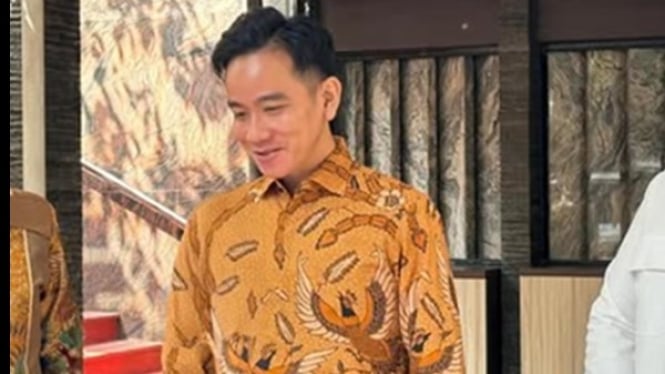 Gibran temui keluarga korban kapal tenggelam di Banyuwangi