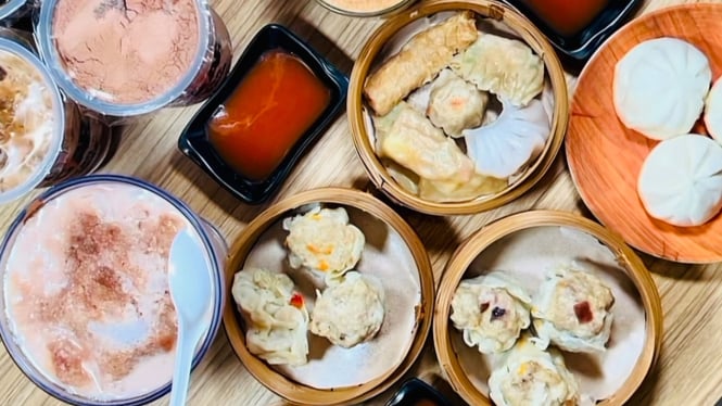 Segar Lawan Haus, Dimsum Halal Murah Meriah di Purwokerto!