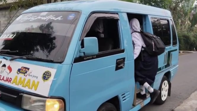 Pelajar di Magelang Bisa Naik Angkutan Umum Gratis
