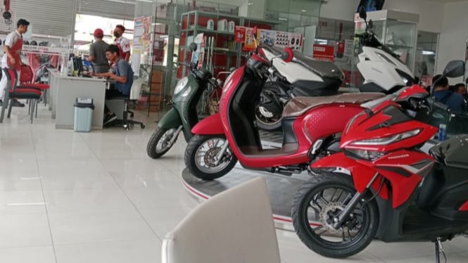 Motor Baru