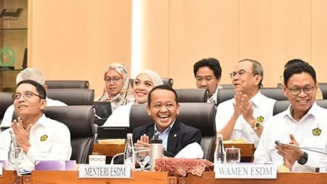 Bahlil ancam batalkan impor energi jika tarif tak turun