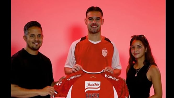Jens Raven dan Estella Loupatty resmi pacaran