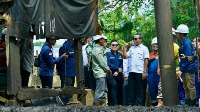 Bahlil tinjau potensi ekonomi sumur tua