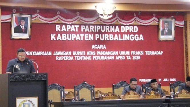 Plt. Bupati Purbalingga sampaikan jawaban fraksi-fraksi