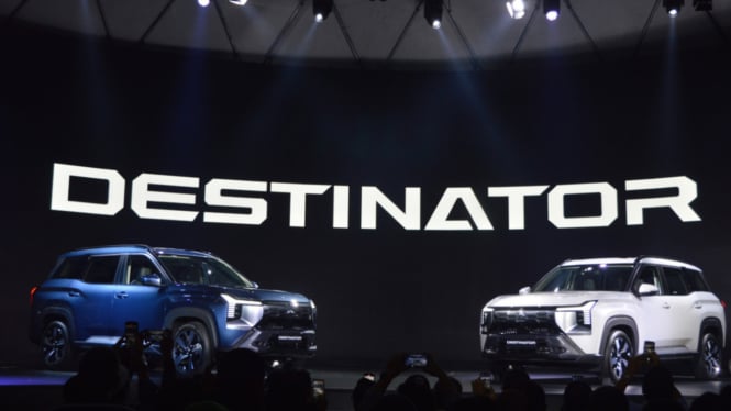 Peluncuran Mitsubishi Destinator di GIIAS 2025