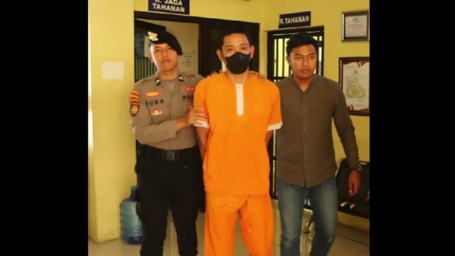Barang bukti sabu dan alat hisap diamankan dari tersangka