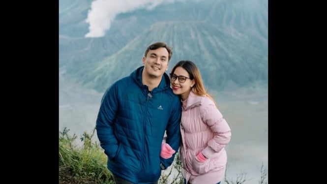 Lady Nayoan klarifikasi isu Rendy dipecat dari gereja