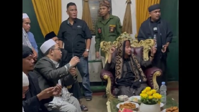 Habib Bahar dialog dengan polisi usai datangi acara PWI-LS