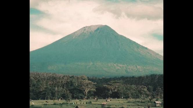 Ilustrasi Gunung Slamet dipantau intensif oleh BPBD Banyumas