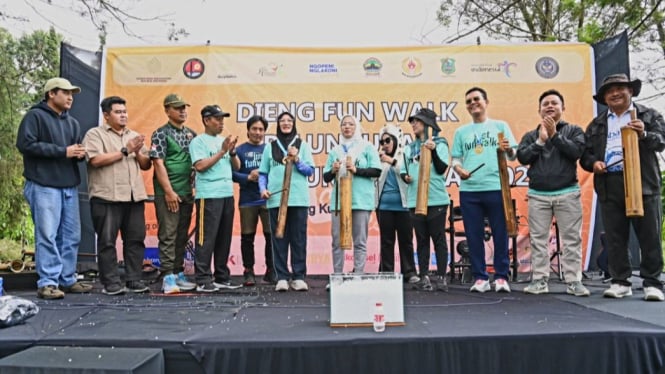 Bupati Banjarnegara saat meresmikan DCF 2025.