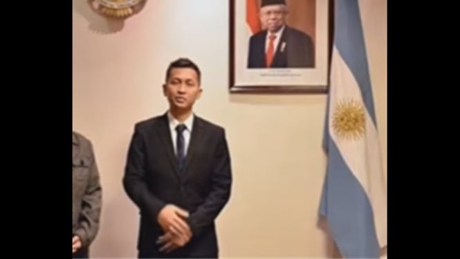 Arya Daru semasa hidup dalam misi diplomasi kemanusiaan