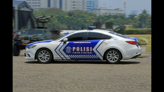 Ilustrasi Aipda AD resmi dipecat dalam upacara PTDH di Mapolres Butur