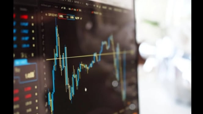 IHSG dan saham bank tertekan akibat blokir rekening PPATK