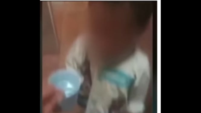 Ayah di Demak Paksa Anak Minum Air WC