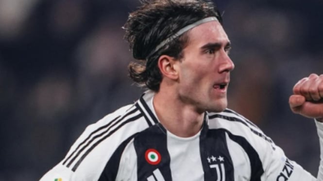 Dusan Vlahovic diminati AC Milan, Juventus ingin cash