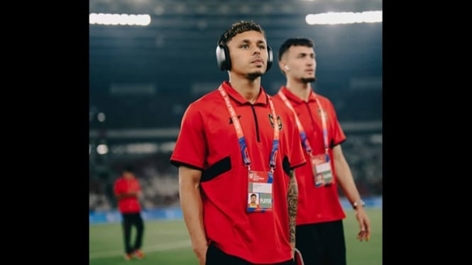 Dean James saat lawan PSV di Johan Cruijff Shield 2025