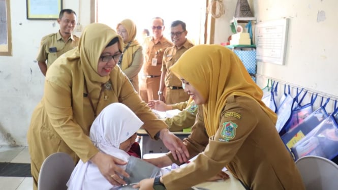 Program Cek Kesehatan Gratis di SD Negeri 1 Krandegan.