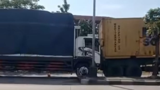 Kecelakaan Karambol di Sekitar RS Samsoe Hidajat Semarang