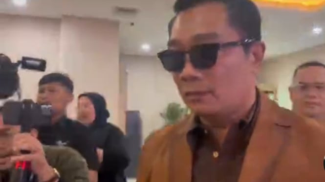 Ridwan Kamil dan Lisa Mariana Lakukan Tes DNA