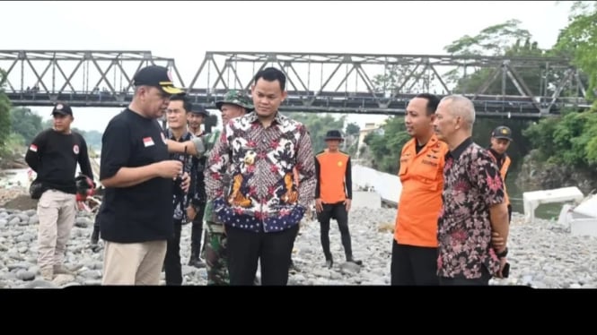 Bupati Fahmi Tinjau Lokasi Laka Air Sungai Klawing Purbalingga