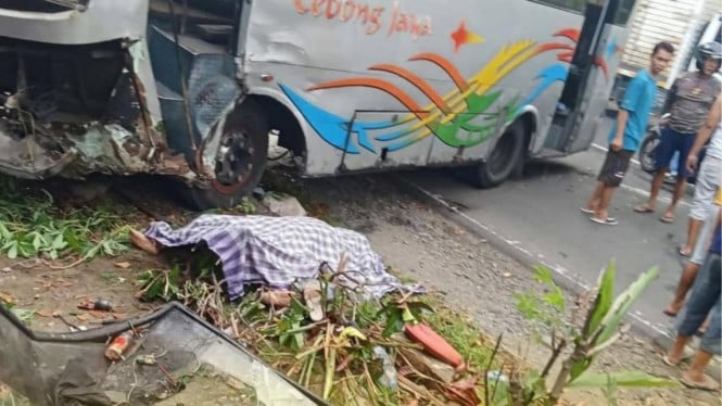 PO Cebong Jaya Kecelakaan di Kalimanah Purbalingga